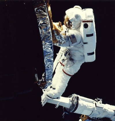 Astronaut im Weltraum